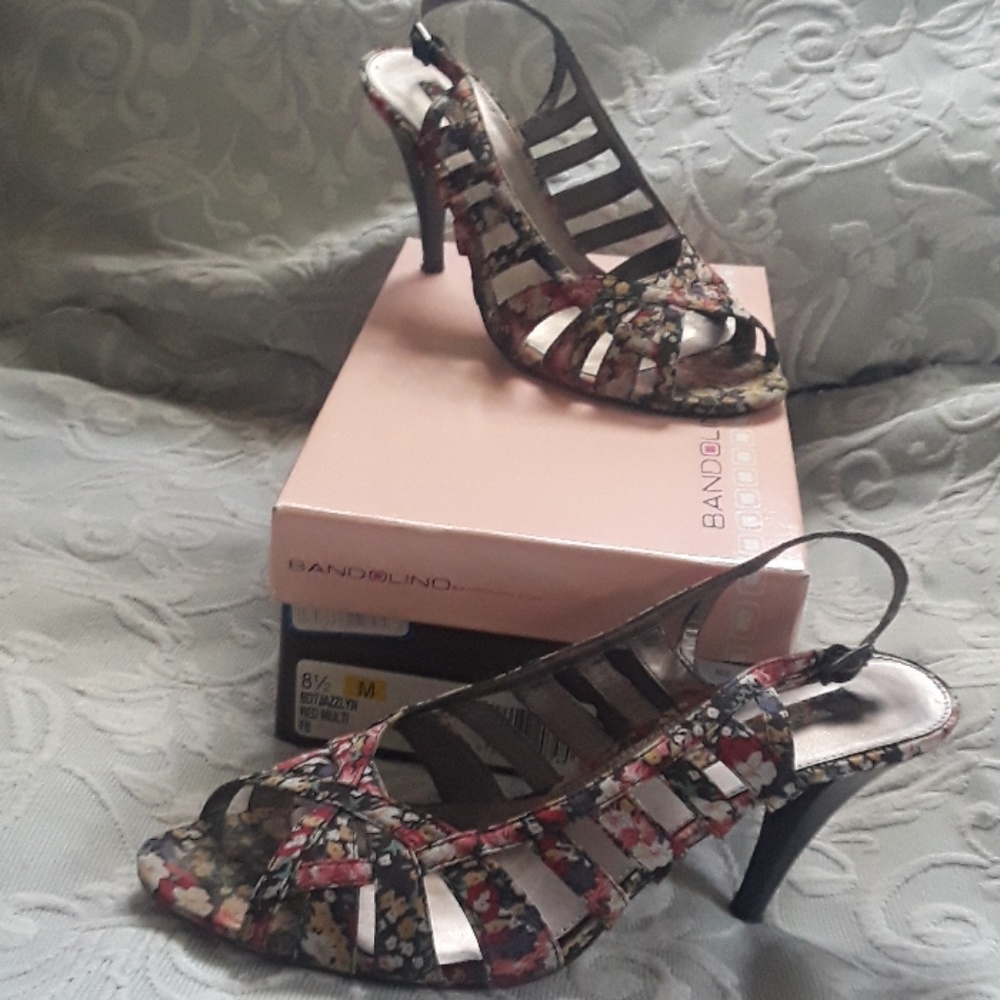 Bandolino Jazzlyn floral 8.5